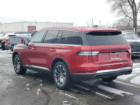 New 2026 Lincoln Aviator AWD image 3