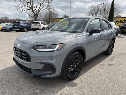 Used 2025 Honda HR-V Sport image 9