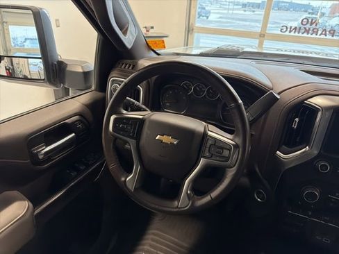 Used 2022 Chevrolet Silverado 2500 LTZ w/ Gooseneck/5TH Wheel Package AWD/4WD image 32