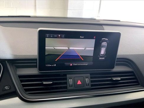Used 2018 Audi Q5 Prestige w/ Prestige Package image 21