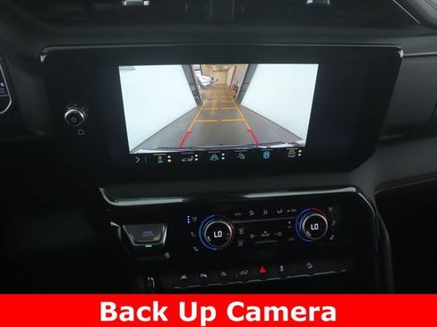 Used 2023 GMC Sierra 1500 AT4 w/ AT4 Premium Package AWD/4WD image 25