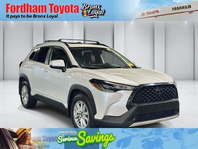 Used 2022 Toyota Corolla Cross LE w/ Moonroof Package