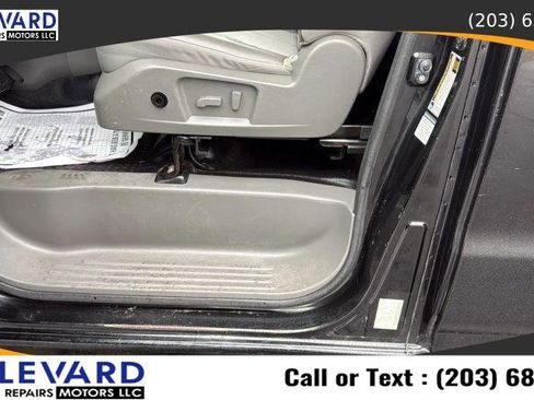 Used 2014 Nissan NV 2500 SV w/ V8 Appearance Package RWD image 24
