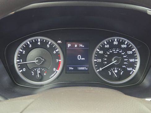 Used 2019 Hyundai Santa Fe SE AWD/4WD image 23