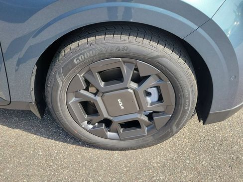 New 2026 Kia Carnival SX image 41