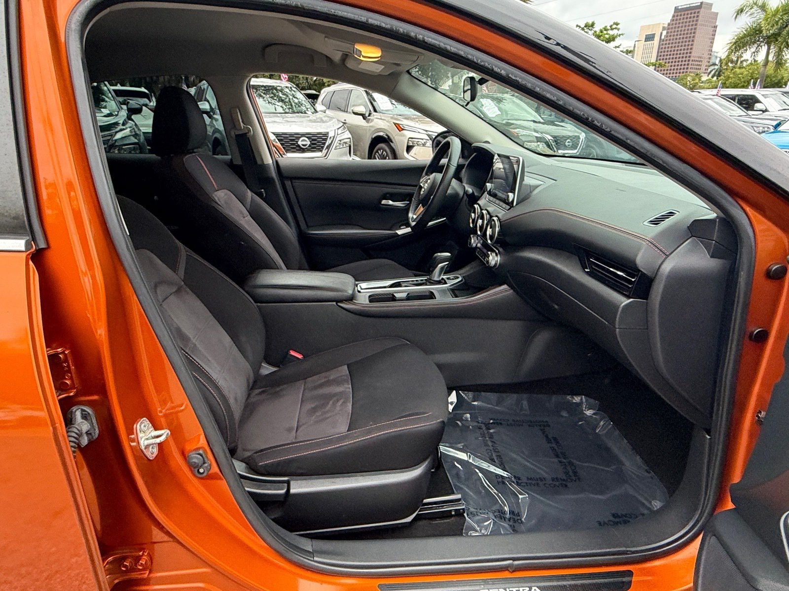 Used 2022 Nissan Sentra SR FWD image 16