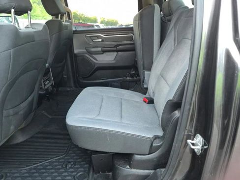 Used 2020 RAM 1500 Big Horn AWD/4WD image 6