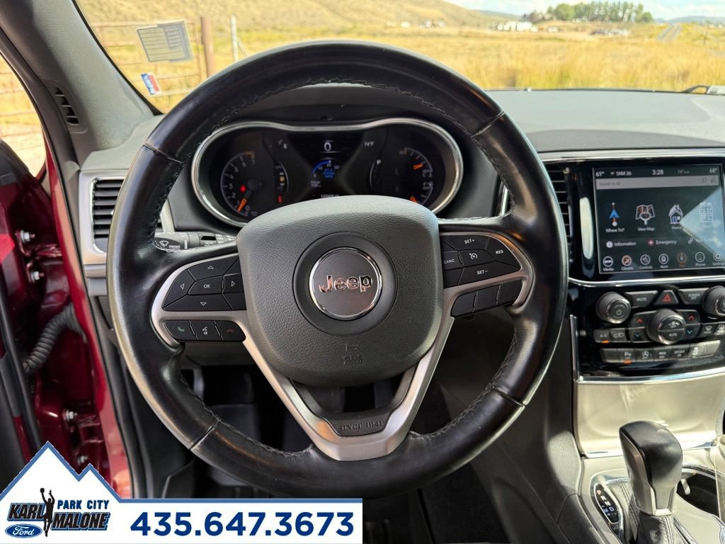 Used 2020 Jeep Grand Cherokee Altitude AWD/4WD image 16