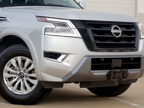 Used 2021 Nissan Armada SV RWD image 17
