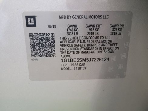 Used 2018 Chevrolet Cruze LT w/ Convenience Package FWD image 33