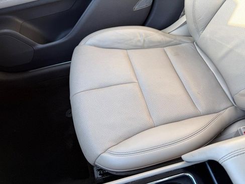 Used 2020 Lincoln Corsair Reserve image 27