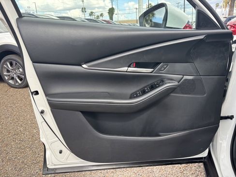 New 2025 MAZDA CX-30 AWD 2.5 S w/ Preferred Package image 13