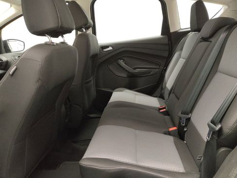 Used 2017 Ford C-MAX SE image 18