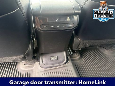 Used 2023 Toyota Highlander XLE AWD/4WD image 27