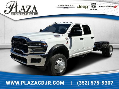 New 2026 RAM 5500 Tradesman w/ Chrome Appearance Group image 1