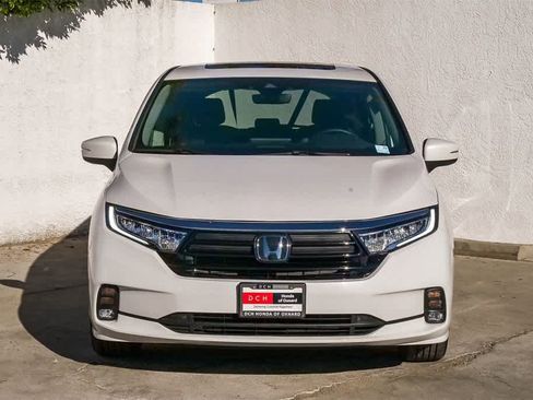 Used 2024 Honda Odyssey EX-L image 2