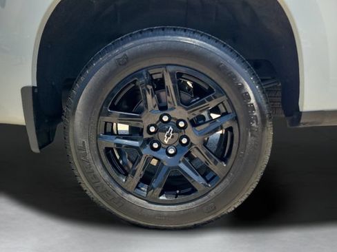 Used 2026 Chevrolet Silverado 1500 RST w/ LPO, Dark Essentials Package RWD image 37