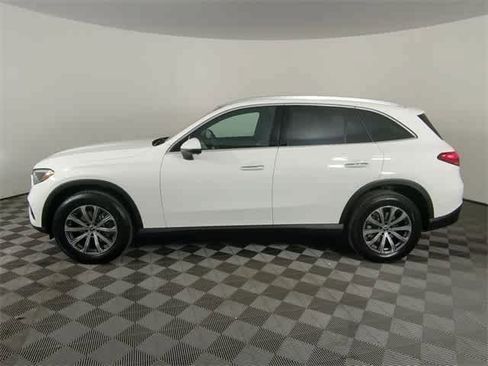 Certified 2026 Mercedes-Benz GLC 300 4MATIC image 2