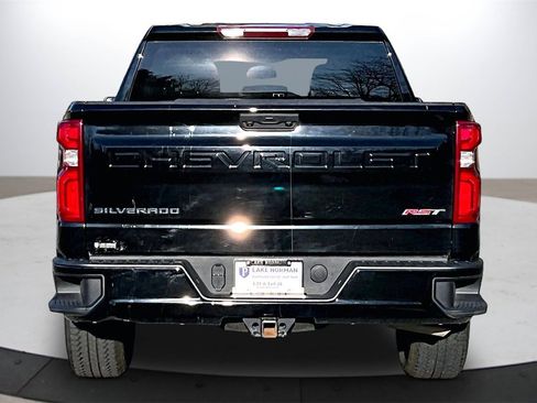 Used 2024 Chevrolet Silverado 1500 RST image 8