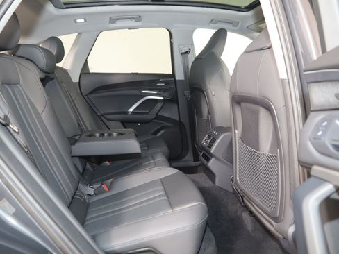 Used 2026 Audi Q5 Premium Plus AWD/4WD image 15