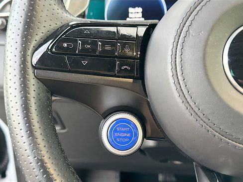 Certified 2024 Maserati Grecale GT image 37