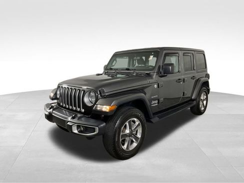 Used 2020 Jeep Wrangler Unlimited Sahara w/ Safety Group image 4