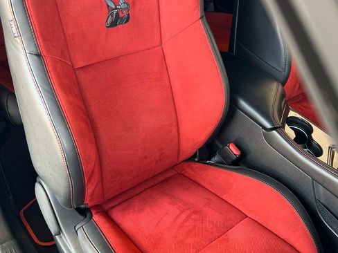 Used 2022 Dodge Challenger R/T Scat Pack w/ Shaker Package RWD image 6