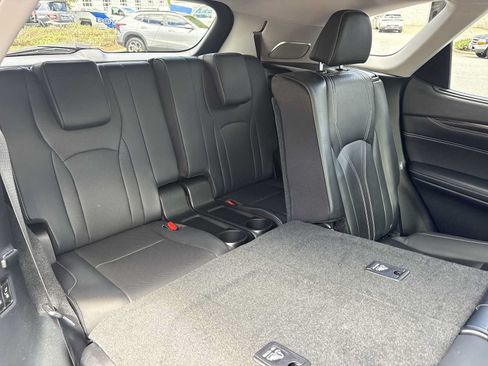 Used 2020 Lexus RX 350L Luxury w/ Cold Weather Package (CT) FWD image 27