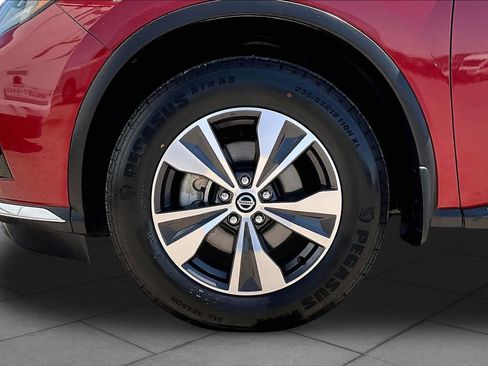 Used 2020 Nissan Murano SV FWD image 11