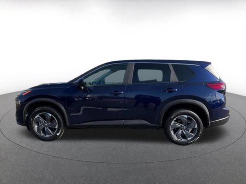 Used 2025 Nissan Rogue SV FWD image 9