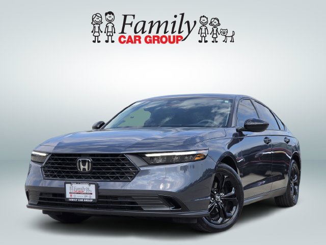 Used 2025 Honda Accord SE image 1