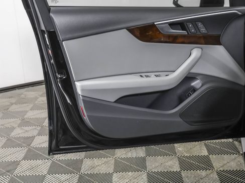 Used 2019 Audi A4 2.0T Premium w/ Convenience Package image 35