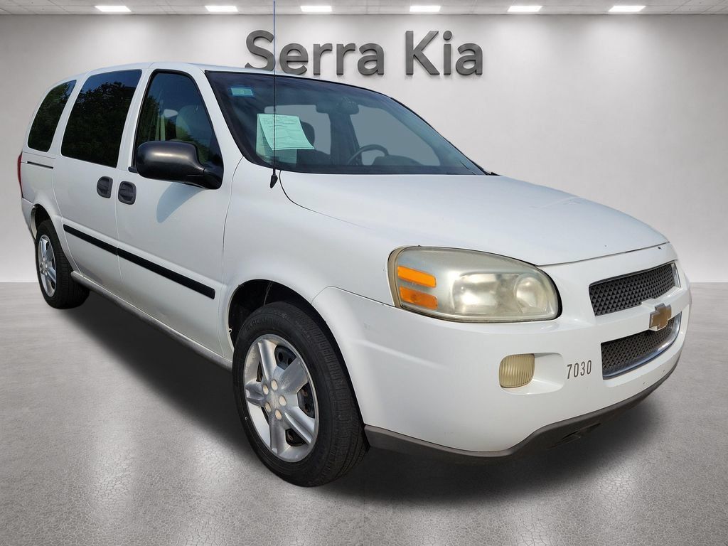 Used 2005 Chevrolet Uplander w/ Climate Package FWD image 3