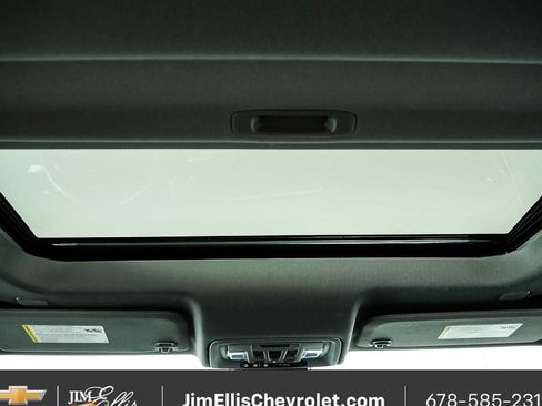 Used 2023 Chevrolet Silverado 1500 RST w/ Redline Edition AWD/4WD image 22