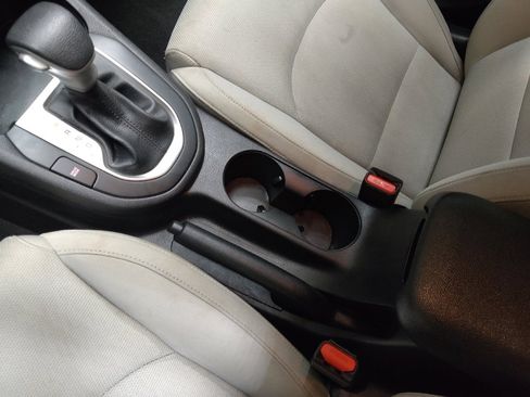 Used 2023 Kia Forte LXS image 26