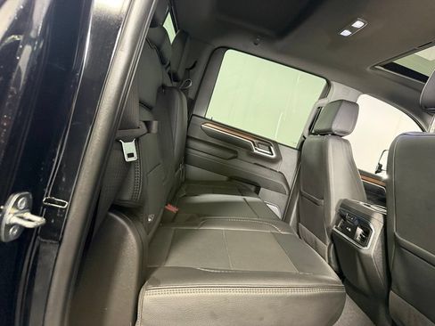 Used 2024 GMC Sierra 3500 Denali w/ Denali Reserve Package AWD/4WD image 30