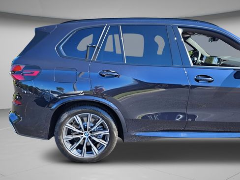 New 2026 BMW X5 xDrive50e w/ M Sport Package image 34