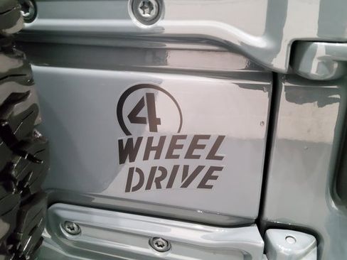 Used 2024 Jeep Wrangler Willys image 45