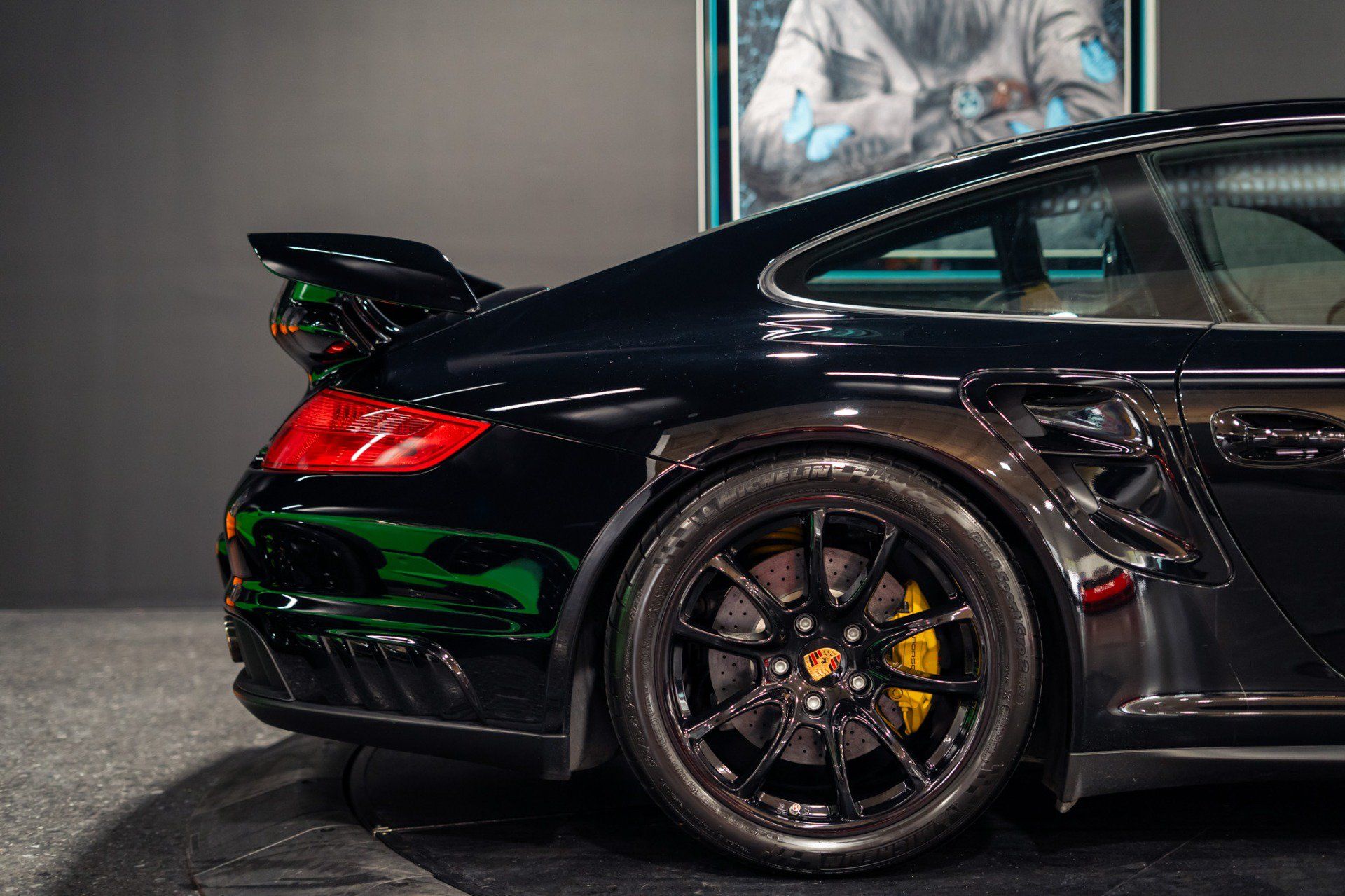 Used 2008 Porsche 911 GT2 RWD image 9