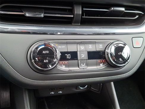 New 2026 Buick Envista Preferred w/ Convenience I Package image 11