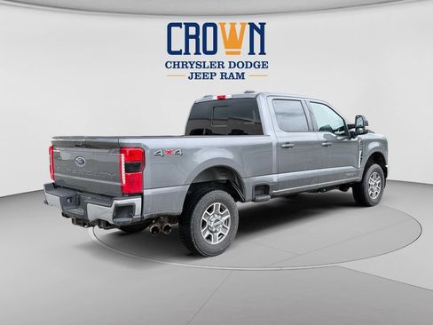 Used 2024 Ford F250 Lariat AWD/4WD image 3