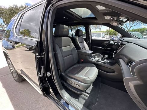 Certified 2023 Chevrolet Traverse High Country AWD/4WD image 35