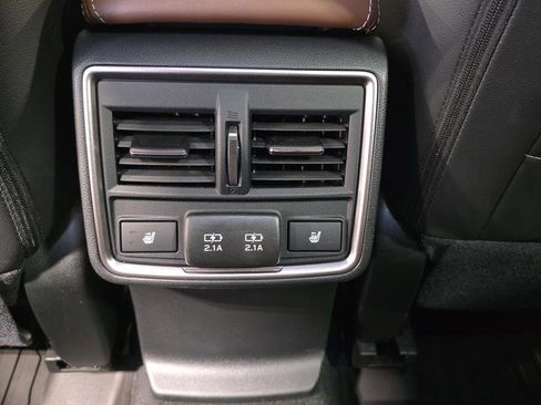 Used 2022 Subaru Forester Touring w/ Popular Package #2 image 27