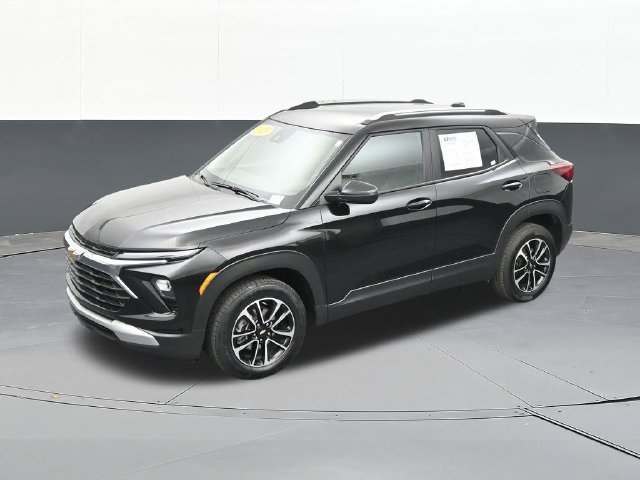 Used 2025 Chevrolet TrailBlazer LT AWD/4WD image 63