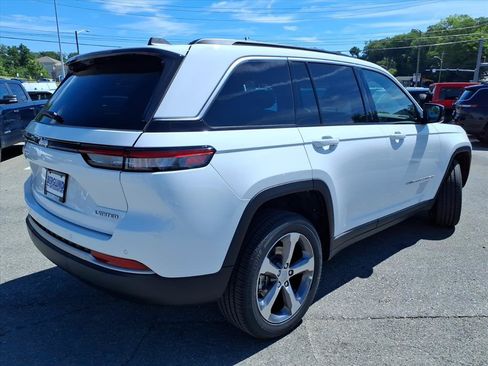 New 2026 Jeep Grand Cherokee Limited AWD/4WD image 4