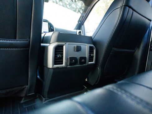 Used 2022 Ford F250 Lariat w/ Lariat Ultimate Package image 22