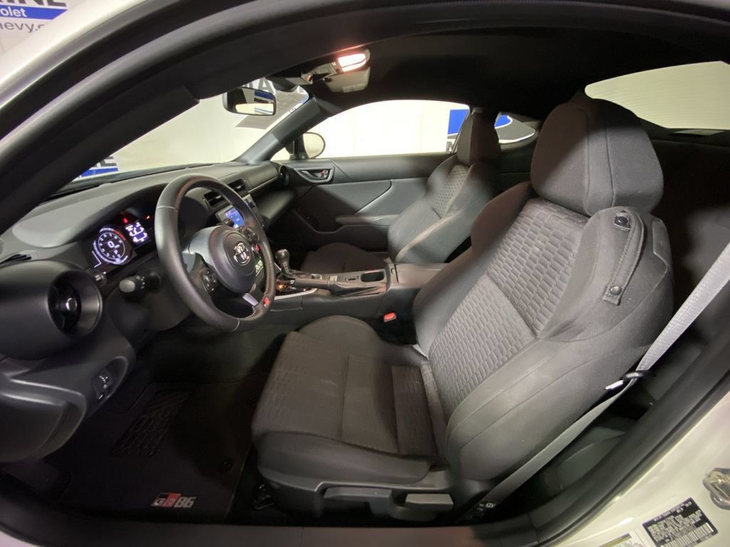 Used 2024 Toyota GR86 RWD image 24