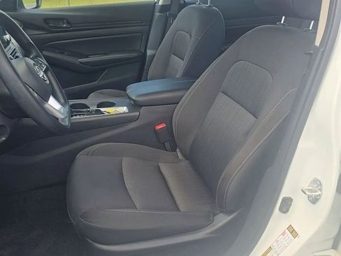 Used 2026 Nissan Altima 2.5 SV FWD image 17