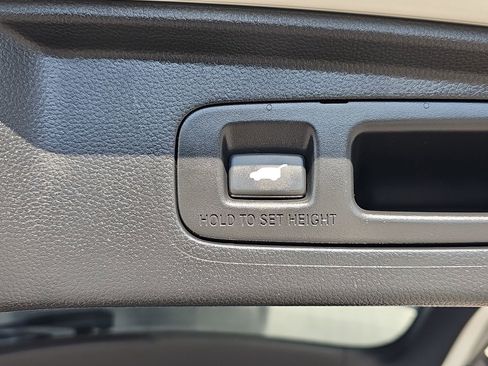 Certified 2023 Honda CR-V EX-L image 13