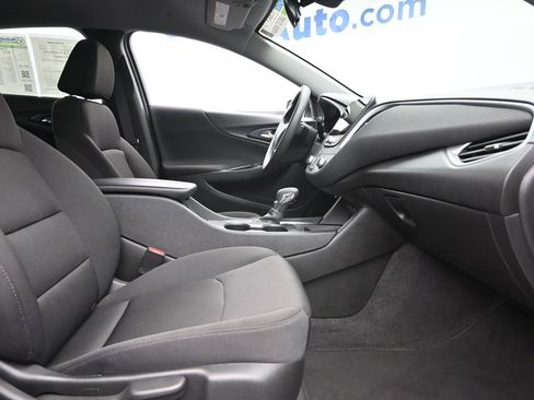 Used 2024 Chevrolet Malibu LT FWD image 7
